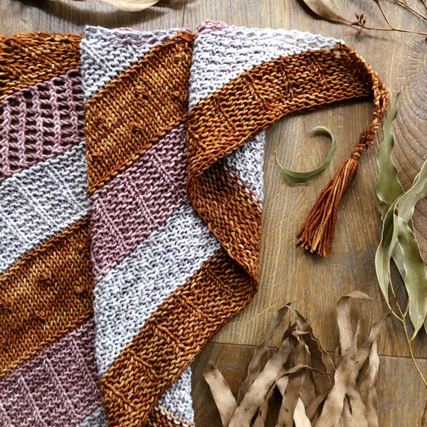 Strata Shawl in 3 Colours (e-pattern)