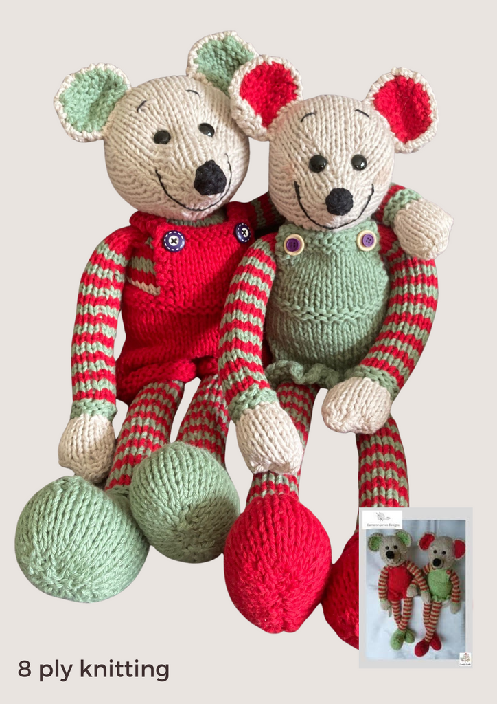 158 Mistle Toe Mice (e-pattern)