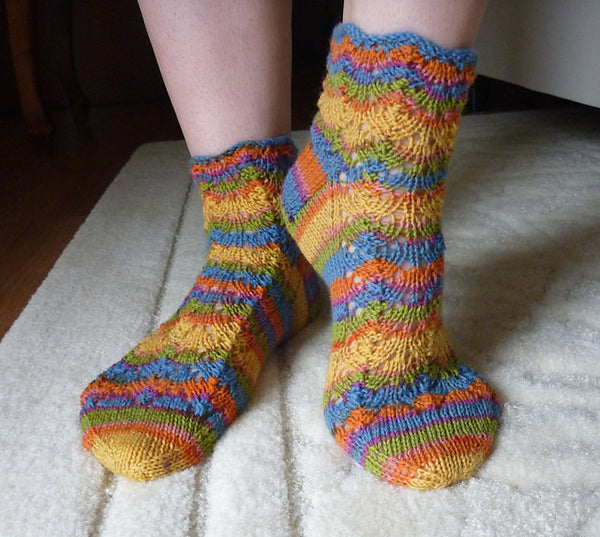 Alegria Socks (e-pattern)