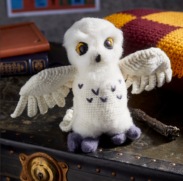 Harry Potter Crochet Wizardry: The official Harry Potter crochet