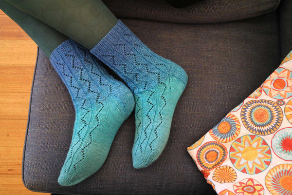 3505 Euphyllia Lace Socks (e-pattern)